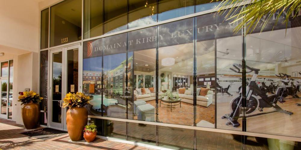 Gorgeous Furnished Apartments Near Texas Medical Center & Nrg Stadium Houston Exterior photo